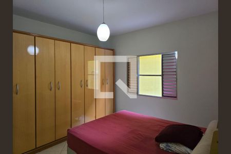 Suíte de casa à venda com 3 quartos, 400m² em Jardim Jovaia, Guarulhos