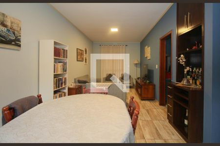 Sala de casa de condomínio à venda com 3 quartos, 182m² em Parque Assuncao, Taboão da Serra