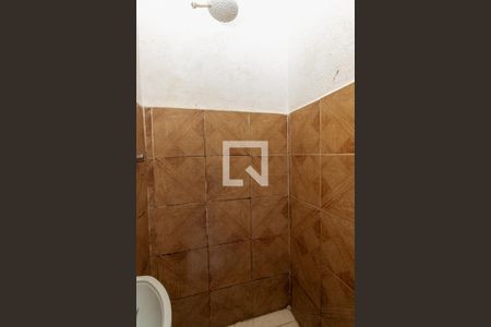 Banheiro de kitnet/studio para alugar com 1 quarto, 28m² em Ricardo de Albuquerque, Rio de Janeiro