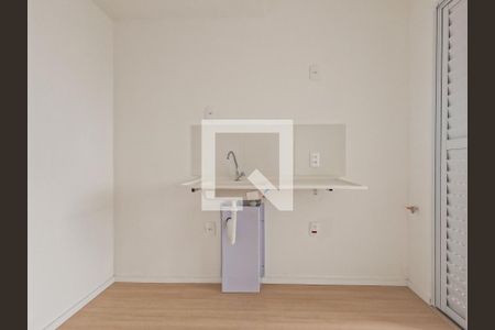 Apartamento para alugar com 2 quartos, 28m² em Jardim Jaragua (sao Domingos), São Paulo