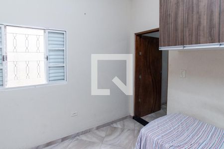 Quarto 2 de casa para alugar com 2 quartos, 100m² em Vila Gustavo, São Paulo