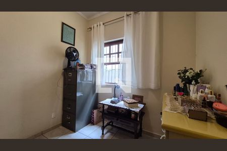 Quarto 2 de casa à venda com 3 quartos, 300m² em Vila Homero Thon, Santo André