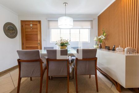 Sala de casa à venda com 4 quartos, 260m² em Jardim Laone, São Paulo