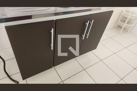 Cozinha de apartamento para alugar com 2 quartos, 50m² em Jardim Santa Júlia, São José dos Campos