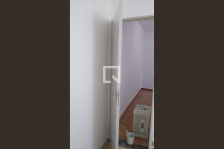 Quarto de casa à venda com 4 quartos, 200m² em Jardim São Luís, São Paulo