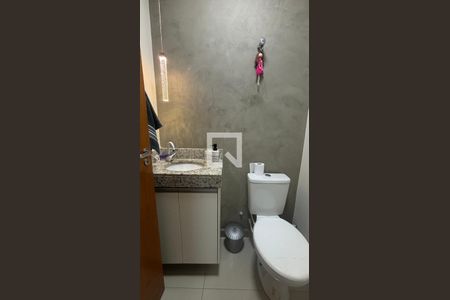 Lavabo de casa à venda com 3 quartos, 195m² em Vila Vilma, Santo André