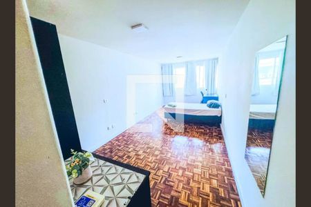 Quarto 2 de apartamento para alugar com 2 quartos, 59m² em Centro, Curitiba