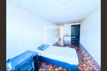 Quarto 1 de apartamento para alugar com 2 quartos, 59m² em Centro, Curitiba