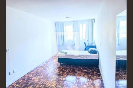 Quarto 1 de apartamento para alugar com 2 quartos, 59m² em Centro, Curitiba