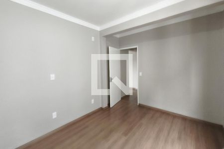 Quarto 1 de apartamento à venda com 2 quartos, 42m² em Vila Marieta, Campinas