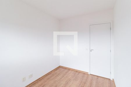 Quarto de apartamento para alugar com 2 quartos, 60m² em Jardim das Belezas, Carapicuíba