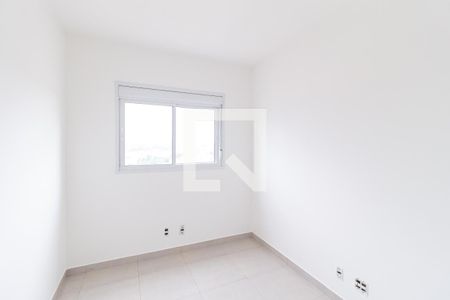 Quarto de apartamento para alugar com 2 quartos, 60m² em Jardim das Belezas, Carapicuíba