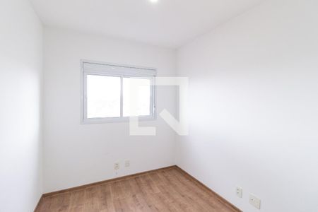 Quarto de apartamento para alugar com 2 quartos, 60m² em Jardim das Belezas, Carapicuíba