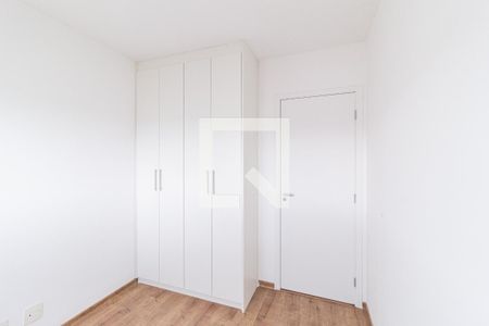 Quarto de apartamento para alugar com 2 quartos, 60m² em Jardim das Belezas, Carapicuíba