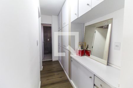 Corredor de apartamento à venda com 2 quartos, 50m² em Jardim Planalto, São Paulo