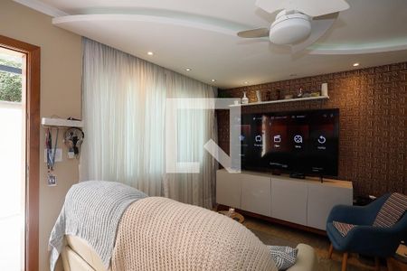 Sala de casa de condomínio à venda com 2 quartos, 54m² em Vila Leonor, São Paulo