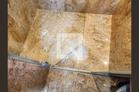 Banheiro de apartamento para alugar com 2 quartos, 86m² em Vila Valenca, São Vicente