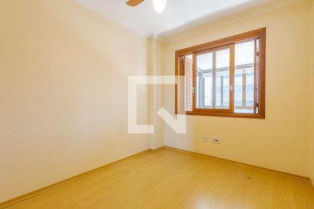 Quarto 2 de apartamento para alugar com 3 quartos, 118m² em Jardim Itu, Porto Alegre