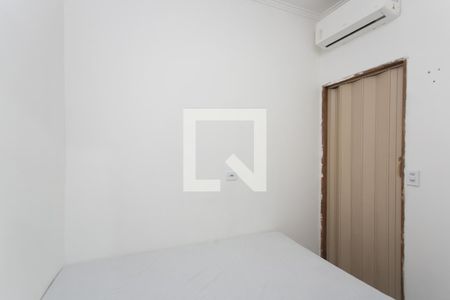 Quarto de kitnet/studio para alugar com 1 quarto, 25m² em Vila Siria, São Paulo