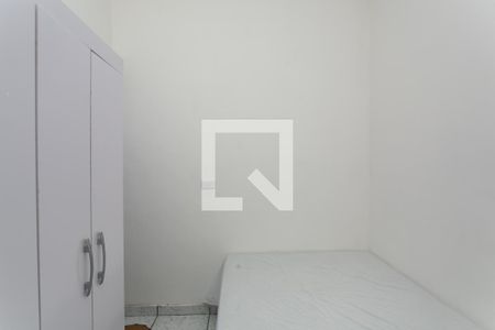 Quarto de kitnet/studio para alugar com 1 quarto, 25m² em Vila Siria, São Paulo