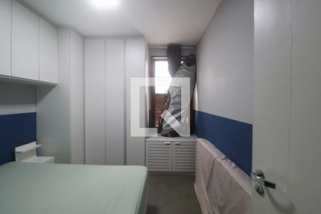 Quarto de apartamento para alugar com 1 quarto, 40m² em Jardim Tejereba, Guarujá