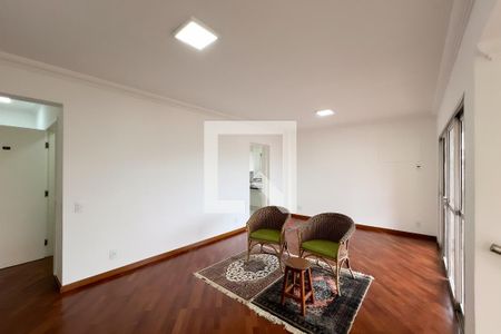 Sala de apartamento para alugar com 4 quartos, 204m² em Vila Coqueiro, Valinhos