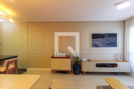 Apartamento à venda com 3 quartos, 63m² em Vila Cunha Bueno, São Paulo