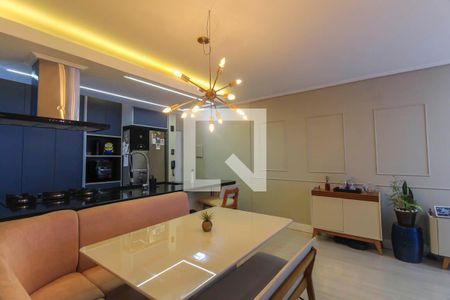 Apartamento à venda com 3 quartos, 63m² em Vila Cunha Bueno, São Paulo