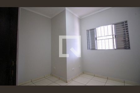 Casa para alugar com 3 quartos, 100m² em Vila Ester, São Paulo
