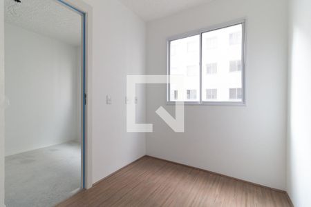 Quarto 2 de apartamento para alugar com 2 quartos, 35m² em Parque Bristol, São Paulo