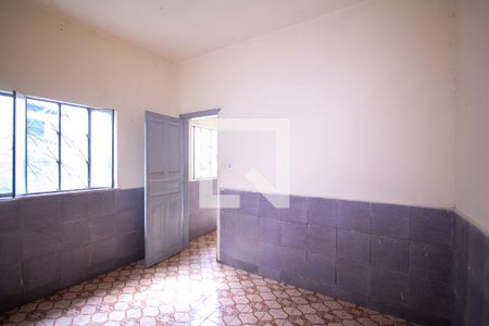 Quarto de casa para alugar com 1 quarto, 40m² em Covanca, São Gonçalo