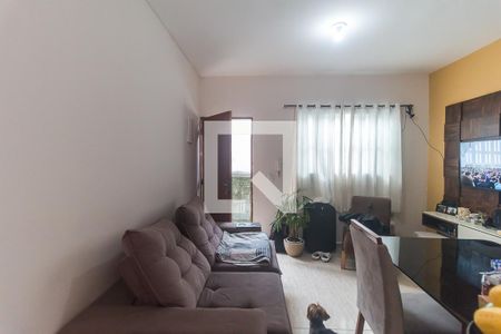 Sala de casa de condomínio para alugar com 2 quartos, 70m² em Vila Sao Paulo, Mogi das Cruzes