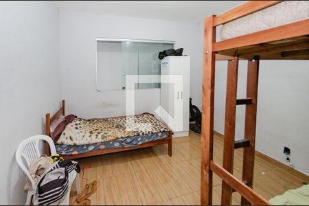 Quarto 1 de casa para alugar com 3 quartos, 80m² em Betânia, Belo Horizonte