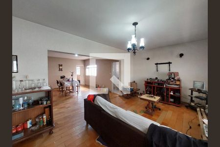 Sala de casa à venda com 3 quartos, 130m² em Jardim das Flores, São Paulo