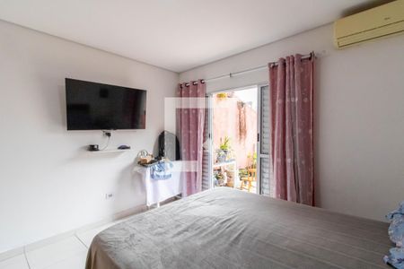 Suíte de casa à venda com 3 quartos, 140m² em Jardim Santa Barbara, Guarulhos