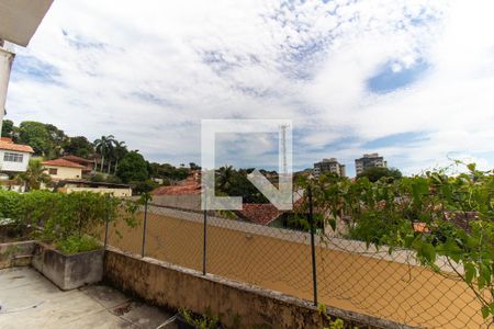 Apartamento à venda com 3 quartos, 70m² em Badu, Niterói