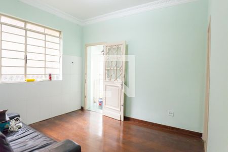 sala de casa à venda com 3 quartos, 100m² em Floresta, Belo Horizonte
