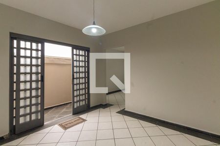 Sala de casa para alugar com 4 quartos, 270m² em Vila Esperança, São Paulo