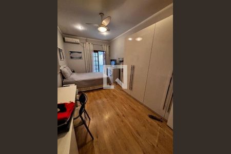 Casa à venda com 3 quartos, 182m² em Vila Deodoro, São Paulo