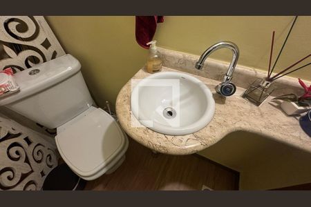 Lavabo de casa à venda com 3 quartos, 120m² em Vila Bastos, Santo André