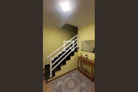 Escada de casa à venda com 3 quartos, 120m² em Vila Bastos, Santo André