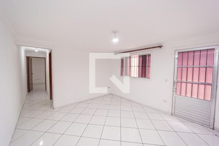 Sala de casa para alugar com 2 quartos, 120m² em Vila Talarico, São Paulo