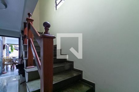 Escada de casa à venda com 3 quartos, 146m² em Vila Euclides, São Bernardo do Campo