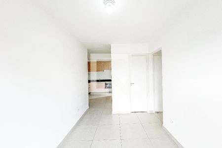Sala de apartamento para alugar com 2 quartos, 45m² em Vila Santa Edwiges, São Paulo