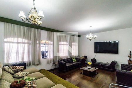 Sala de casa para alugar com 4 quartos, 400m² em Jardim Peri Peri, São Paulo