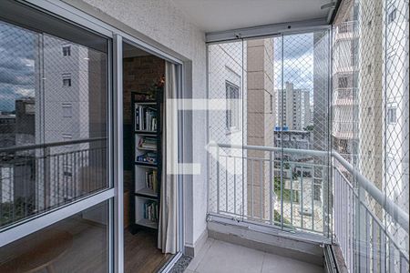 sacada_4 de apartamento à venda com 3 quartos, 85m² em Vila Gumercindo, São Paulo