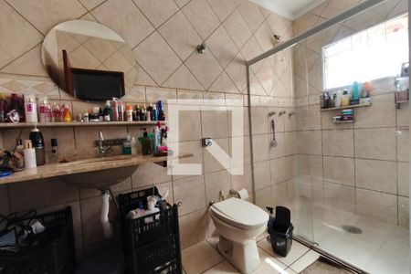 Banheiro Suíte de casa à venda com 5 quartos, 240m² em Parque Jambeiro, Campinas