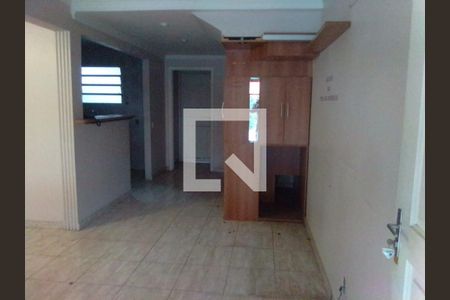 Sala de casa para alugar com 3 quartos, 130m² em Jardim Petropolis, Cotia