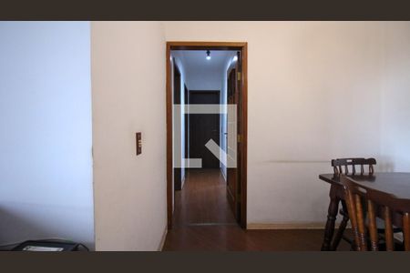 Sala de apartamento para alugar com 3 quartos, 75m² em Parque Tomas Saraiva, São Paulo