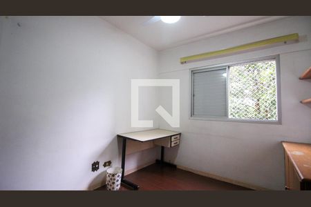 Quarto 1 de apartamento para alugar com 3 quartos, 75m² em Parque Tomas Saraiva, São Paulo